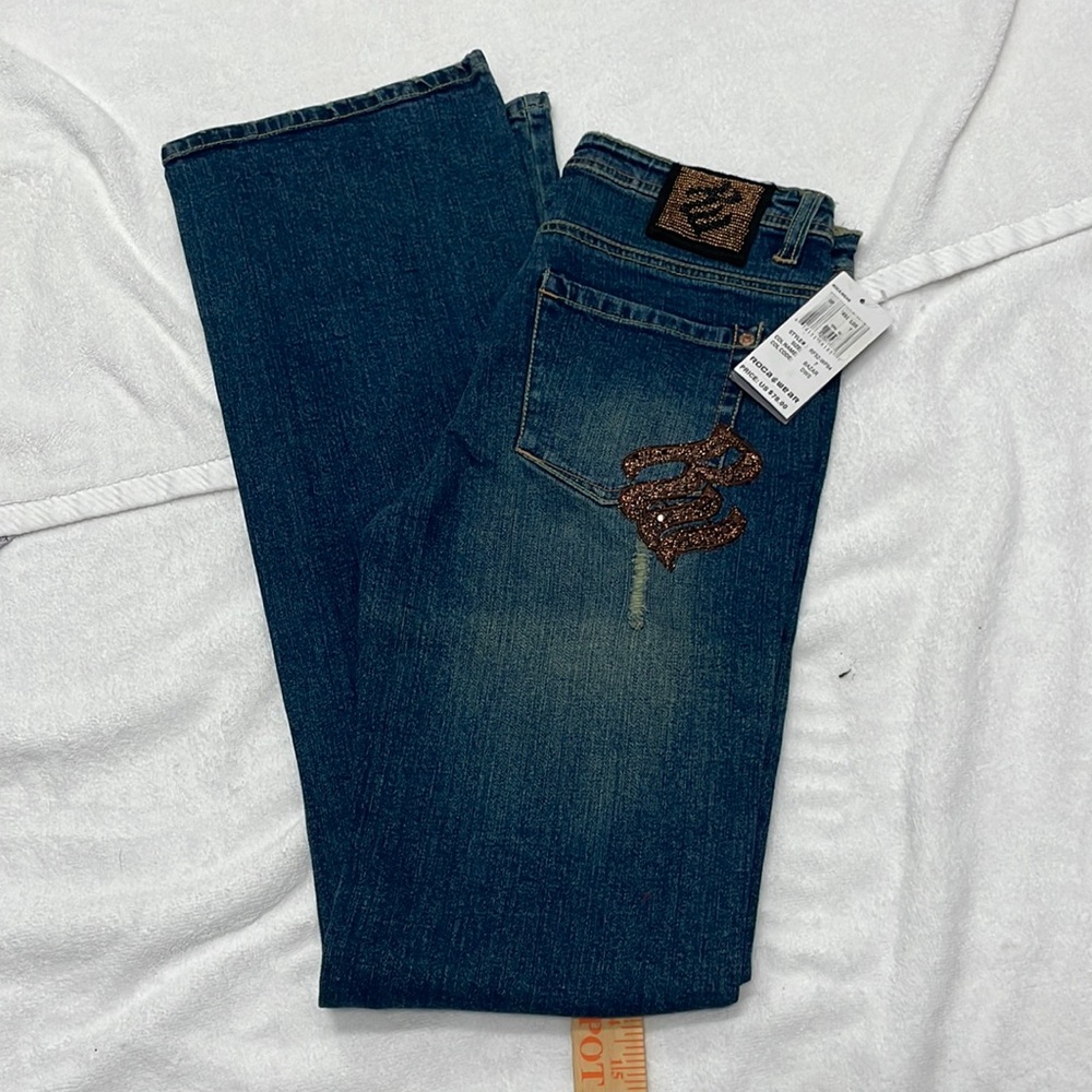 ROCA WEAR JEANS SIZE 7
